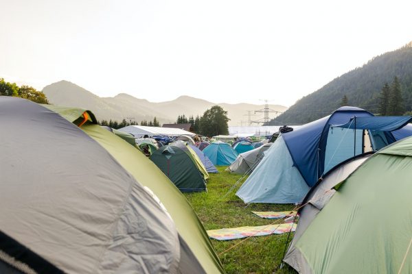 Select the Right Tent Maker : An Explainer